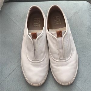 Frye women’s sneakers 8.5 in white
